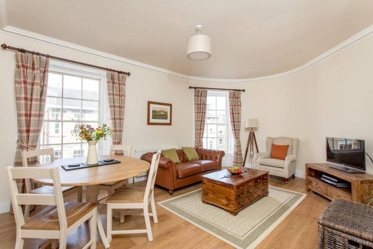Joivy Stylish Apt In Trendy New Town Location EDI Buitenkant foto